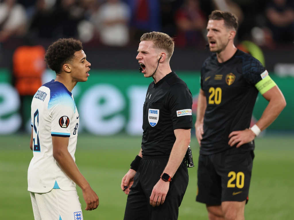 贝林厄姆:两场禁赛过于离谱,像是针对新人的下马威 贝林厄姆:两场禁赛过于离谱,像是针对新人的下马威